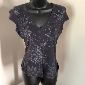 Tahari tee shirt top SM petite shirt sleeves